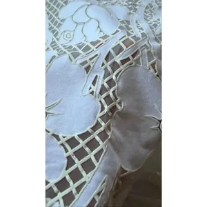 Zara Woman White/Cream Floral Appliqué Top Size S thumbnail 5