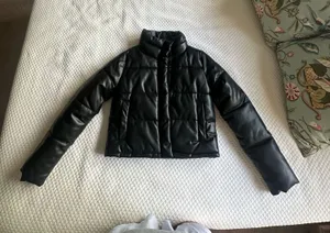 Black leather jacket Size L thumbnail 1