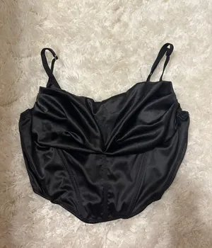 Urban Outfitters Top thumbnail 2