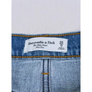 Abercrombie & Fitch Mom Shorts Mid Rise Size 0 Blue Denim Distressed 90s Retro thumbnail 3