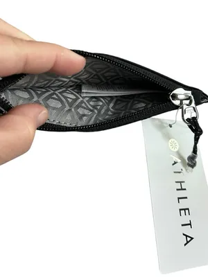 NWT Athleta Run Route Bonnie Coffee Run Card Holder Zip Pouch Black thumbnail 4
