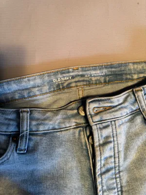 Old Navy Straight Leg High-Rise Jeans thumbnail 2