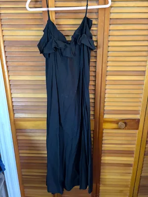 black dress thumbnail 2