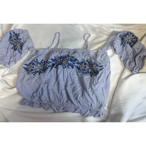 American Eagle Outfitters Blue Embroidered Crop Top Peasant off shoulder sz‎ L thumbnail 2