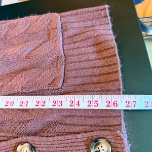 Brown Cable Knit Button Front V-Neck Cardigan Sweater Size Small Fall Season thumbnail 7