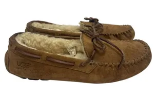 UGG Australia Dakota Suede Fur Lined Slip On Moccasins Loafers Chestnut Size 8 thumbnail 1