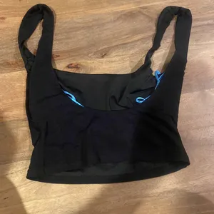 Tiger Mist Black Crop Top thumbnail 4