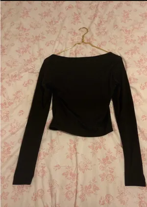 Black long sleeve wide neck shirt thumbnail 2