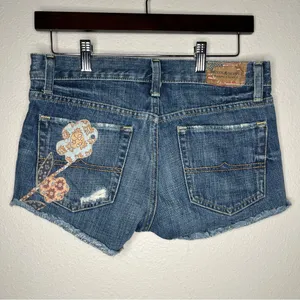 Denim & Supply Ralph Lauren Floral Patchwork Cut Off Mini Denim Shorts thumbnail 2