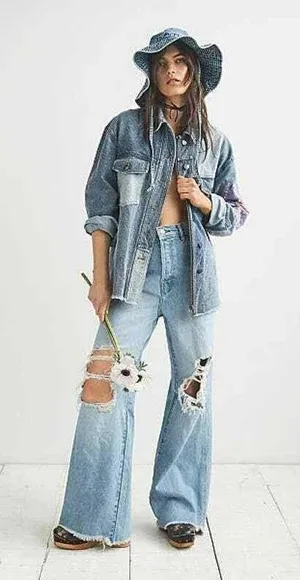 Free People We The Free Ollie Extreme Wide Leg destroyed distressed denim jeans 24 NEW thumbnail 1