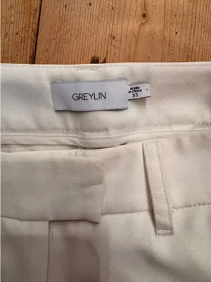 Greylin White Straight-Leg Trousers thumbnail 3