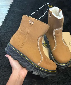 DR MARTENS Zebzag rigger leather fur boots booties shoes women’s 7 new thumbnail 1