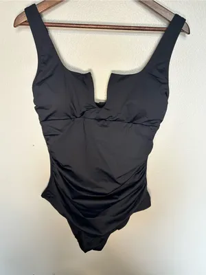 Cupshe Black V-Notch One-Piece Swimsuit Beach or Pool Size Large thumbnail 1