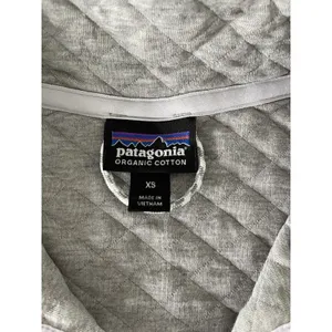 Patagonia Women's Organic Cotton Quilt Snap T Pullover Gray And Lilac Sz‎ XS thumbnail 6