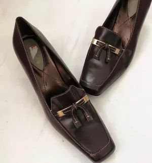 Vintage Brown Gold Leather Square Toe Bow Tassel loafers flats preppy academia office siren Size 9 Measurements in pics thumbnail 1