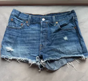 Levi’s 501 shorts thumbnail 1