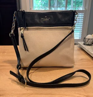 Kate Spade New York Crossbody Bag Pebbled Leather Navy Cream Gold Hardware thumbnail 1