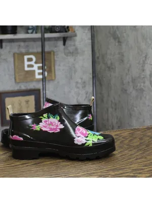NWT Journee Collection Womens Short Rainer Rain Boot Bootie Floral Black 7M thumbnail 11