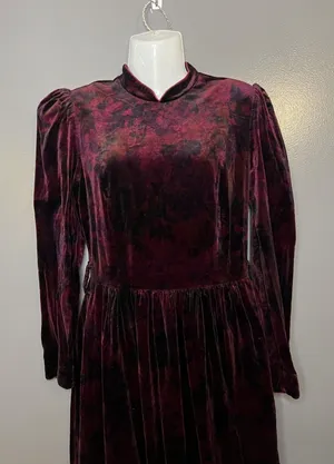 Vintage Origin Dress Womens 12 Red Floral Velvet Mock Neck Puff Sleeve Maxi thumbnail 1