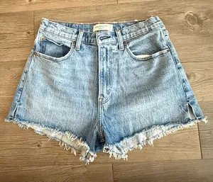 Abercrombie Mom Shorts Curve Love High-Rise thumbnail 1