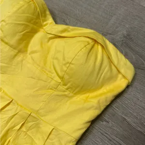 •TWENTY ONE• YELLOW STRAPLESS BUBBLE DRESS thumbnail 5