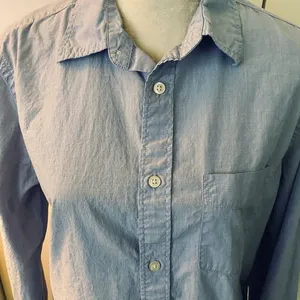 GAP Blue Casual Button Down Shirt Lightweight Cotton thumbnail 1