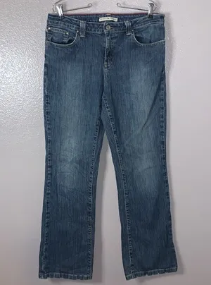 Tommy Hilfiger boyfriend size 8 short jeans thumbnail 1