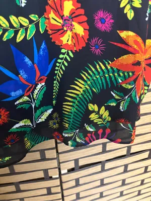 Violet + Claire black floral tank top size medium thumbnail 4