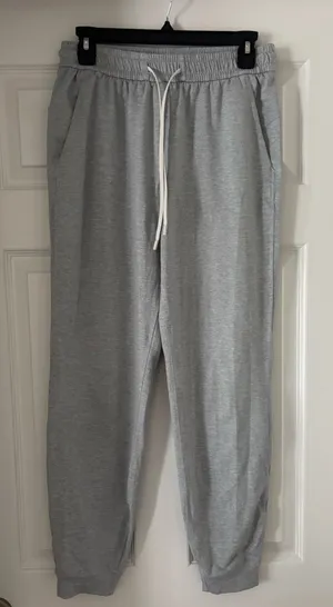 Lululemon Grey Joggers thumbnail 1