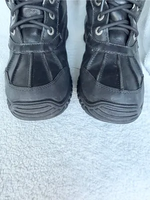 UGG Adirondack II Women’s 1906 Winter Boots Sz 6.5 Waterproof VIBRAM Cozy Snow thumbnail 9