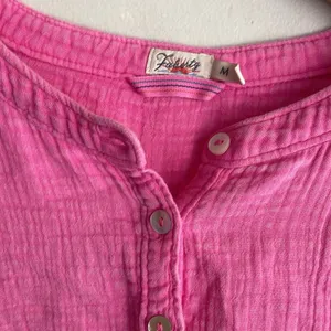 Faherty Dream Cotton Gauze Desmond Top Cone Flower Pink thumbnail 6