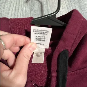 Victoria’s Secret PINK Burgundy Maroon Zip-Up Hoodie; Large Women’s thumbnail 7