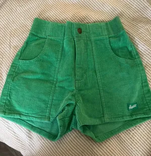 Green Vintage Surfer Shorts Size 26 thumbnail 1