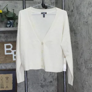 NWT Aqua Front Button Cashmere V-Neck Cardigan Sweater V10337 Ash Off White L thumbnail 5