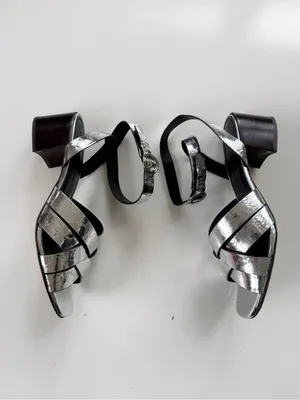 Tory Burch City Heel Sandal in Metallic Vachetta Silver Leather size 9 thumbnail 3