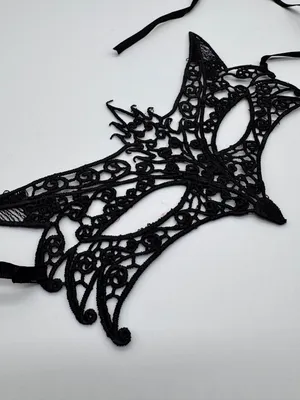 Black Lace Masquerade Mask Fox Crown Gothic Halloween Costume Ball NWOT thumbnail 8