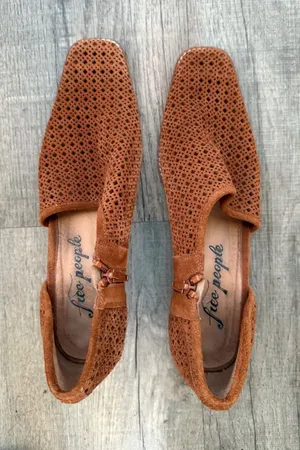 Free People Women's Brown Perforated Suede Leather Heeled Booties‎ Size 40 thumbnail 1