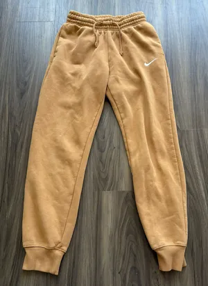 Nike Sweatpants thumbnail 1