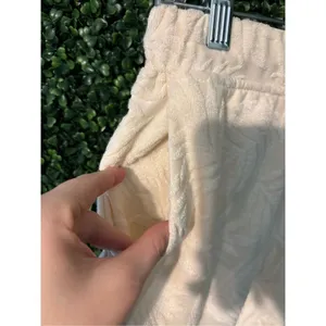 Anthropologie Avec Les Filles Textured Terry Cloth Short Cream Size Medium thumbnail 2
