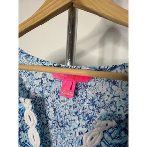 Lilly Pulitzer Blue Floral Crochet Lace Trim Bell Sleeve Tunic Top thumbnail 2