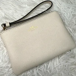 COACH White Zip Wristlet thumbnail 1