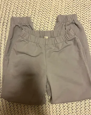 Brandy Melville Rosa Sweatpants thumbnail 2