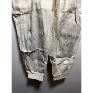 Brand New Halara Women's Size XS White Cargo High Waisted Pants thumbnail 3