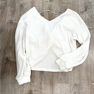 Feminine Date Night Girls Night Out Party Shower Winter V-Neck Low Back Twee Top thumbnail 2