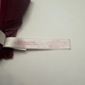 Victoria`s Secret Pink Lightly Lined Bralette Velvet Size Large‎ Vamp Red thumbnail 10