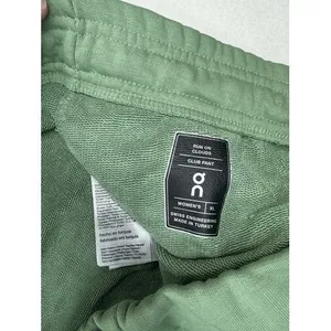 On Women's Club Pants Sweat Pants Joggers Fern Green Size XL NWOT $99 MSRP thumbnail 7
