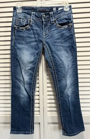 Miss Me Straight Cropped Denim Jeans Embroidered/Gems Logo Size‎ 25 Low Rise thumbnail 1