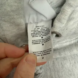 Urban Outfitters Champion Women’s Medium Grey Pink Logo Reverse Weave Hoodie thumbnail 2