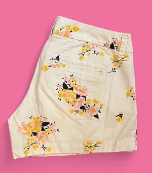 💐 Old Navy Floral Shorts thumbnail 1