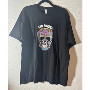 Sugar Skull San Antonio Texas Graphic T-Shirt Unisex Size XL Short Sleeves Black thumbnail 2